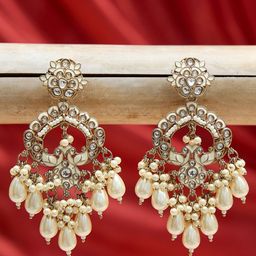 Fida Crescent Shaped Chandbalis Earrings-7