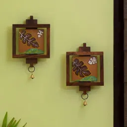 ExclusiveLane Shades of a Leaf Hand-Painted Wall Hanging In Sheesham Wood & Terracotta (Set of 2)-image-23