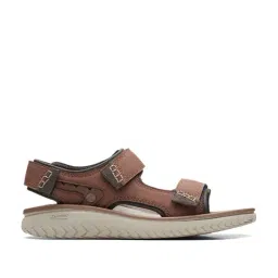Clarks Men's Wesley Bay Brown Floater Sandals-image-43