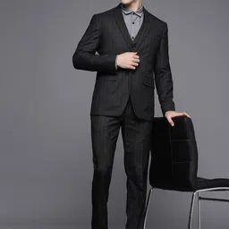 Louis Philippe Men Charcoal Grey Checked Slim-Fit Single-Breasted 3-Piece Formal Suit-image-58