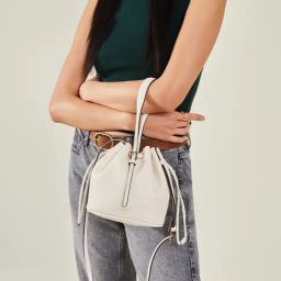 Accessorize London White Solid Bucket Bag-picture-26