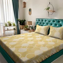 Arrabi Mustard & White Geometric 300 TC King Bedsheet with 2 Pillow Covers-image-61