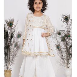 Little Bansi Three Fourth Sleeves Floral Embroidery And Lacework Detail Kurta With Sharara And Dupatta - White-picture-39