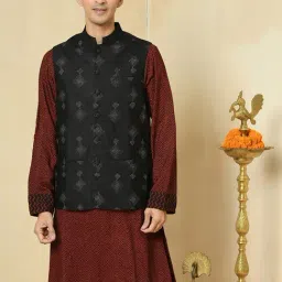 Fabindia Black Regular Fit Embroidered Nehru Jacket-image-62