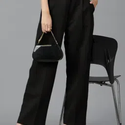 Kotty Black Regular Fit High Rise Cargo Pants-image-8