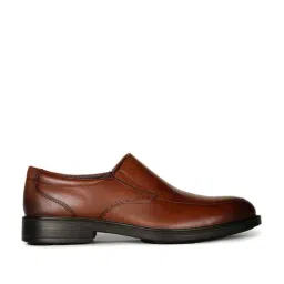 Hush Puppies by Bata Men's IRVING BANKER Brown Loafers-image-99