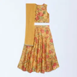 Utsa Kids by Westside Yellow Floral Ghagra, Choli, and Dupatta Set-picture-25