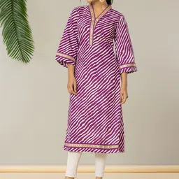 Yufta Leheriya Printed Three-Quarter Flared Sleeves Sequin Work Pure Cotton Kurta-picture-28