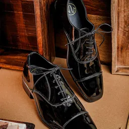 NR By Nidhi Rathi Men Square Toe Mid-Top Derbys-11