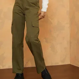 Styli Olive Cotton Straight Fit Cargo Pants-picture-37