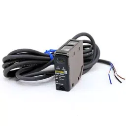 Omron Distance setting Type photoelectric sensor (metal case) E3S-CL 39050751 - Made In Japan-picture-32