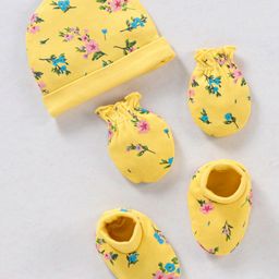 Babyhug 100% Cotton Cap Mittens And Booties Floral Print Yellow - Diameter 10 cm-image-92