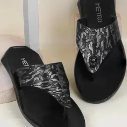 Metro Men's Black Thong Sandals-picture-33