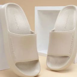 Red Tape Men's Sunnies Beige Slides-image-100