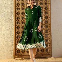 Mabish By Sonal Jain Green Printed A-Line Dress-image-27