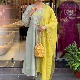 Moda Rapido Chaitali Women Ethnic Motif Embroidered Anarkali Kurta with Trousers & Dupatta-picture-47