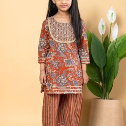 Readiprint Fashions Girls Floral Embroidered Cotton Straight Kurti With Palazzos-picture-13