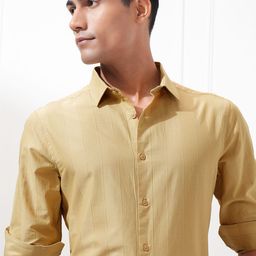 HIGHLANDER Men Slim Fit Opaque Striped Casual Shirt-image-86