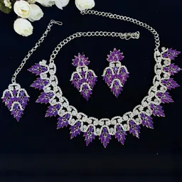 Anouk Rhodium-Plated Stone-Studded Jewellery Set-8
