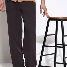 SHOWOFF Men Comfort Loose Fit Low-Rise Pleated Trousers-image-83