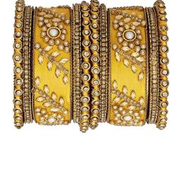 Peora Set Of 2 Gold Plated Kundan Stone Studded Bangles image 3