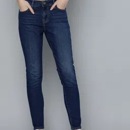 Levis Women 710 Super Skinny Fit Light Fade Stretchable Mid-Rise Jeans-picture-11
