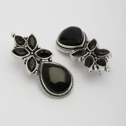 NVR Black Statement Drop Earrings image 4