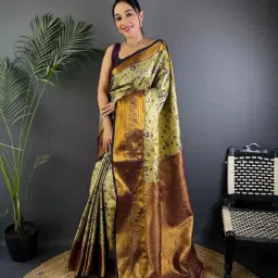 Elora Green Dharmavaram Silk Zari Weaving Saree With Unstitched Blouse-picture-47