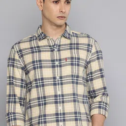 Levis Pure Cotton Slim Fit Checked Casual Shirt-picture-9