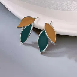 Krelin Silver-Plated Leaf Shaped Studs-image-76