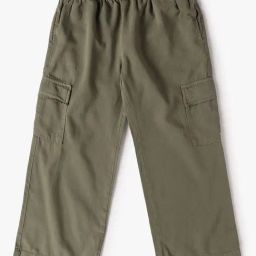 GAP Girls Green Solid Cargo Pants-image-98
