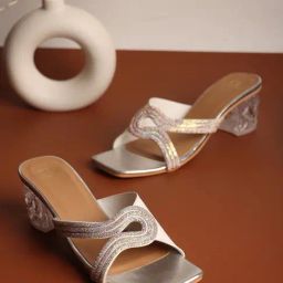 Carlton London Women's Silver Casual Sandals-picture-17
