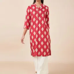 Rangmanch by Pantaloons Red Printed Straight Kurta-image-61
