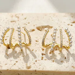 FIMBUL Gold-Plated Artificial Stones Studded Geometric Ear Cuff-10