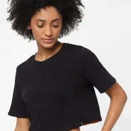 Only Black Boxy Fit Crop T-shirt-picture-49