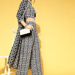 kipek Women Black & White Geometric Printed Fusion Kurta Set With a Jacket-picture-53