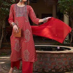 Shae by SASSAFRAS Floral Printed Mirror Work Pure Cotton Kurta With Trousers & Dupatta-18