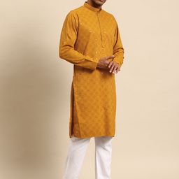 MANQ Men Regular Sequinned Kurta with Pyjamas image 4
