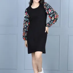 StyleStone Kids Black & Red Printed Full Sleeves Dress-image-77