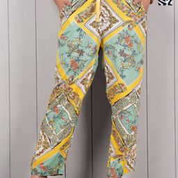 Style Shoes Pack Of 2 Floral Printed Mid-Rise Lounge Pants-image-62