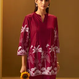 DRESOUL Printed Mandarin Collar Top With Trousers Co-Ords-picture-43