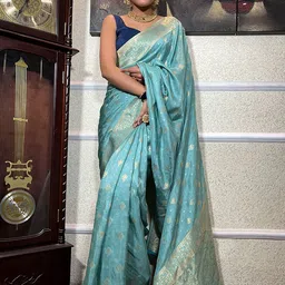 BerMondsey Ethnic Motifs Woven Design Zari Banarasi Saree-picture-42