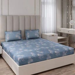 Monte Carlo Ryalking Blue Polyester Printed 135 GSM King Bedsheet with 2 x Pillow Covers-image-23
