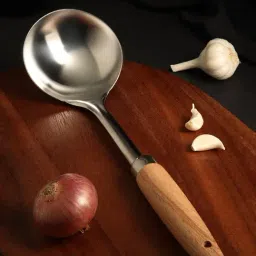 NATURALLY YOURS Silver Stainless Steel Wok Ladle with Wooden Handle (12.5 Inch)-picture-5