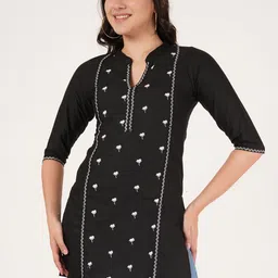 Brownverse Floral Embroidered Mandarin Collar Gotta Patti A-Line Kurta-image-13