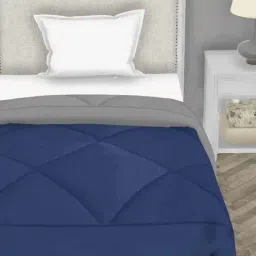 Bianca Carlson Navy & Grey 210 TC Comforter - Set of 1 image 3