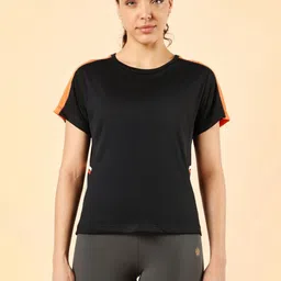 CULT Women Colourblocked Extended Sleeves Moisture Wicking Pockets T-shirt-image-12