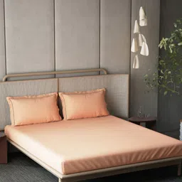 DDecor Pink 300 TC Bedsheet with 2 Pillow Covers-picture-12