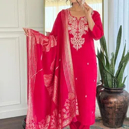 THE52 Floral Embroidered Thread Work Notch Neck straight Kurta With Trousers & Dupatta-image-56