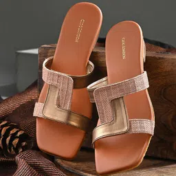 CLOG LONDON Women Colourblocked Block Sandals-14